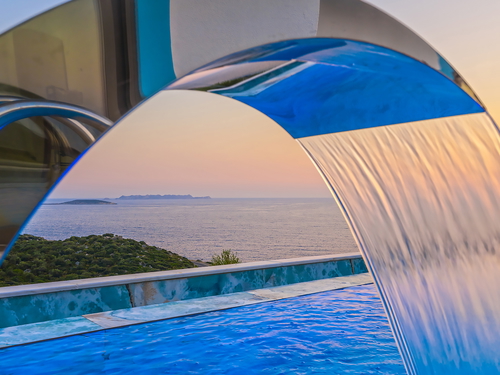  gece  -  Kasım
  | Kaş Yeniköy’de Deniz Manzaralı, Jakuzili Balayı ve Aile Villası – 4 Kişilik Tatil İçin İdeal Seçim